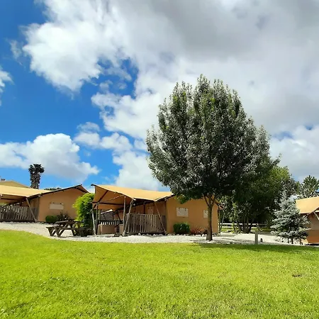Silver Coast Glamping Luxury الكوباسا
