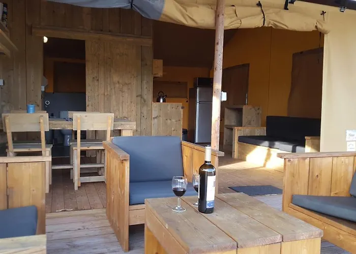 Alojamento de Turismo Selvagem Silver Coast Glamping Luxury *